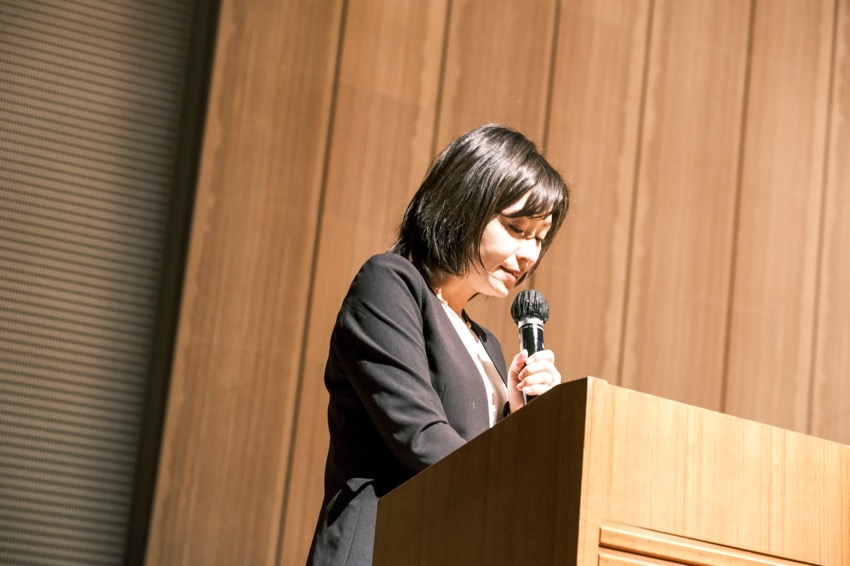 司会は今年も、tysテレビ山口の関谷名加アナウンサー